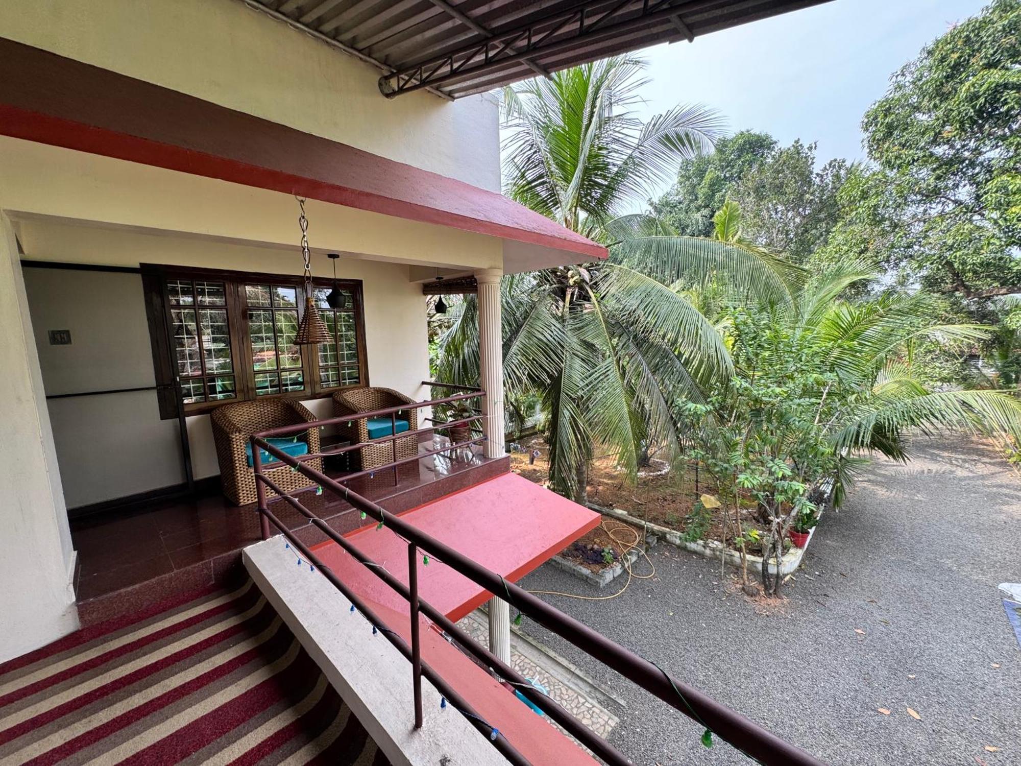 Prabhalayam Apartamento Kottayam Exterior foto